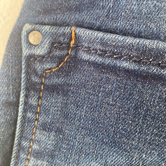 Anthropologie Pilcro and Letters Low-Rise Washed Blue Jeans Good Condition - Picture 7 of 16